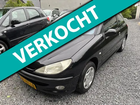 Peugeot 206 1.4 XT AIRCO AUTOMAAT 1 JAAR APK