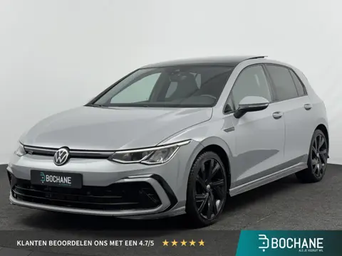 Volkswagen Golf 1.5 eTSI R-Line | Panoramadak | Winter Pakket |