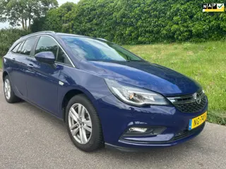 Opel Astra Sports Tourer 1.0 Business+ Navi - Airco - Cruise - PDC - Trekhaak