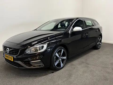 Volvo V60 2.0 T4 190pk AUT6 BNS Sport Trekhaak 1600kg/ Navi/ Stoelverw