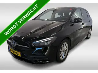 Mercedes-Benz B-Klasse 250 e Hybride Premium / Design-en AMG line / 1/2 Leder / Stoelverwarming / Pd