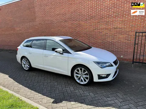 Seat Leon ST 1.4 TSI ACT FR Dynamic Clima Navi Cruise