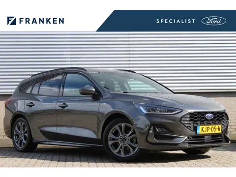 Ford FOCUS Wagon 1.0 EcoBoost Hybrid ST Line X | Head-Up | Adaptieve cruise | Trekhaak | Winterpack