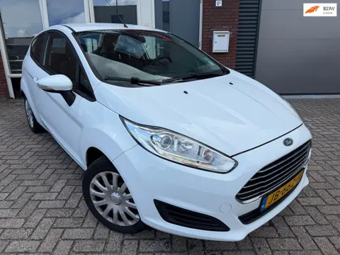 Ford Fiesta 1.0 Style / 1e Eig / Navi / Airco / NAP / Dealer Onderhouden
