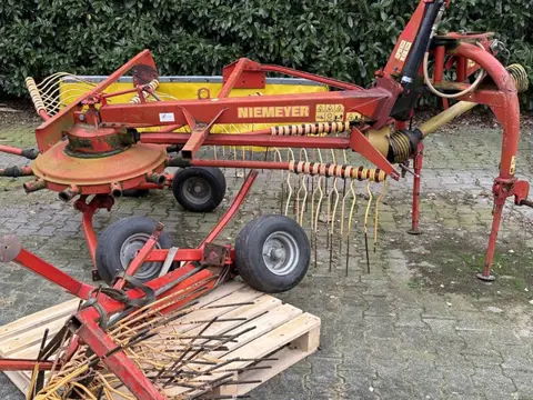 Niemeyer 470 hark
