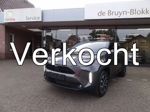 Toyota Yaris Cross 1.5 Hybrid 130 Dynamic + Comfort Pack dodehoekdetectie / stoelverwarming / stuurw