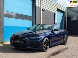 BMW 4-serie Cabrio M440i xDrive - NEKVERWARMING - LASER LAMPEN - HARMAN KARDON - CARBON INTERIEURLIJ