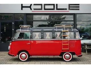 Volkswagen T1 Kombi Samba Style 23 Window Camper