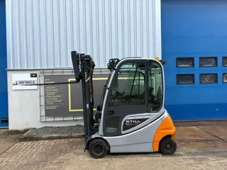 VS-22910 Elektrische triplex heftruck Still RX20-20p