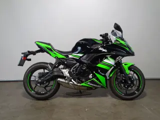 Kawasaki NINJA 650 KRT 35 KW (bj 2017)