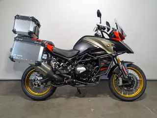QJMOTOR SRT 800 SX TOURING (bj 2024)
