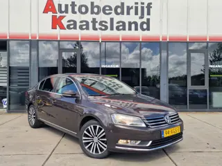 Volkswagen Passat 1.4 TSI Comfort Executive Line BlueMotion - Navi - Pdc - Cruise -