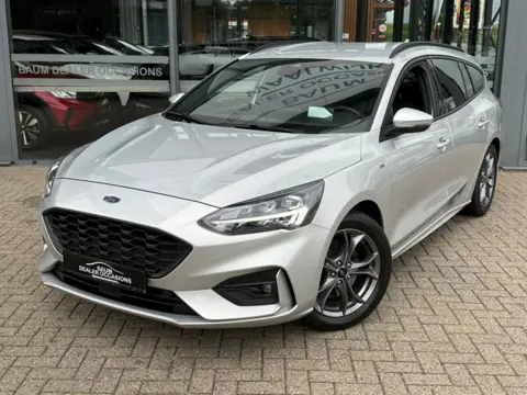 FORD FOCUS 1.0 EBH ST LINE X AIRCO NAVI HEAD UP PDC WINTERPACK.