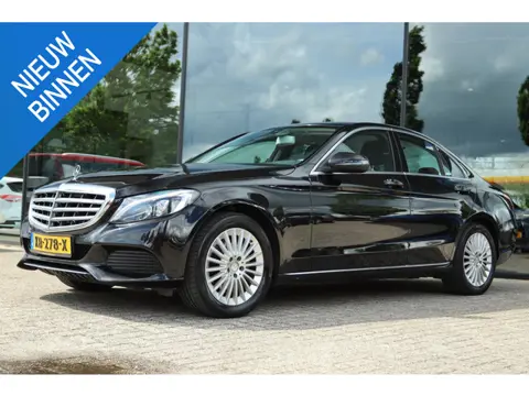 MERCEDES-BENZ C-KLASSE 180 LEASE EDITION AUT. | TREKHAAK | LED | NAVI | LMV