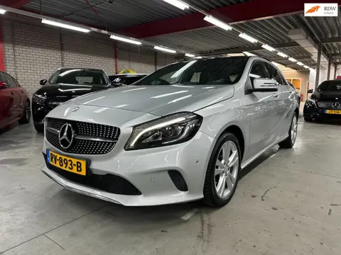 Mercedes-Benz A-klasse 200 Ambition Automaat, Pano, Xenon
