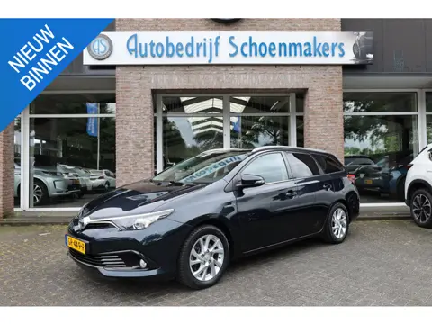 Toyota Auris Touring Sports 1.8 Hybrid Lease NAP DEALERONDH. TREKHAAK-AFN PANO CAMERA DAB CRUISE CLI