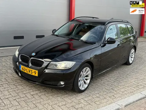 BMW 3-serie Touring 318i Business Line
