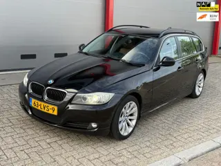 BMW 3-serie Touring 318i Business Line