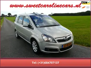 Opel Zafira 2.2 Cosmo,Automaat,Panoramadak,,Airco,Elec.pakket,Lmv's,Trekhaak, VOL!!