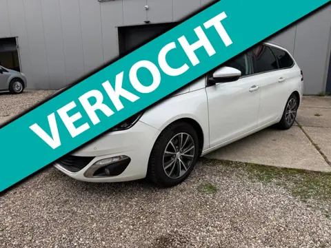 Peugeot 308 SW 1.2 e-THP Allure met panodak en led