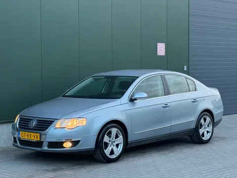 Zeer Nette Volkswagen PASSAT Comfortline | NIEUWE AUTOMAATBAK | Nieuwe APK |