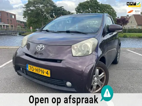 Toyota IQ 1.0 VVTi Aspiration NAVI CLIMA LMV NAP