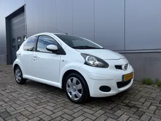 Toyota Aygo 1.0-12V Dynamic|Airco|NAP|Elektrisch pakket