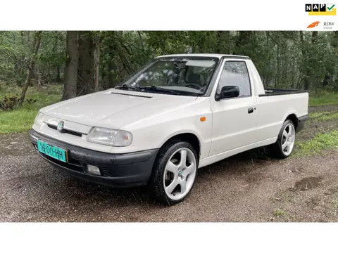 Skoda Felicia Pick-up 1.9 D Caddy Nieuwe APK Inruil is mogelijk
