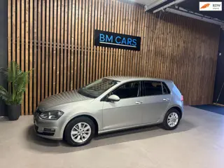 Volkswagen Golf 1.2 TSI AUTOMAAT,NAVI, PDC