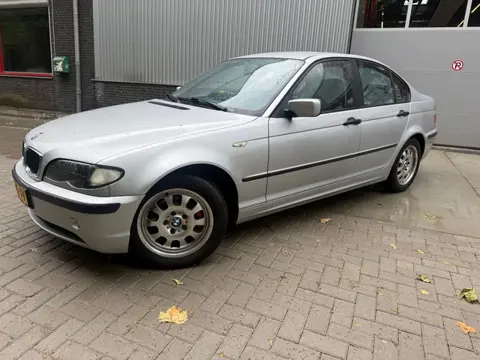 BMW 3-serie 316i Black & Silver
