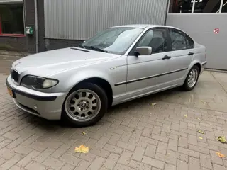 BMW 3-serie 316i Black & Silver