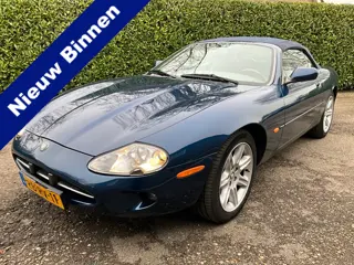 Jaguar XK8 4.0 V8 Convertible Bj 1997 Youngtimer 285pk Dealer onderhouden !!