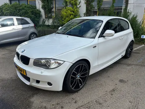 BMW 1-serie 116i EffDyn. Ed. Business Line Ultimate Edition