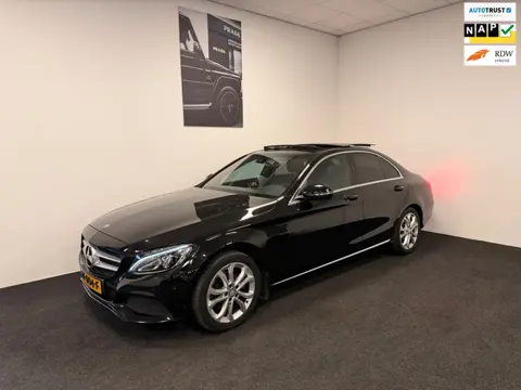 Mercedes-Benz C-klasse 180 // Automaat // Burmester sound // Panorama dak
