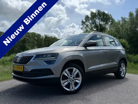 Skoda Karoq 1.0 TSI Style Business Automaat | 1e Eigenaar | Camera | Apple CarPlay & Android Auto | 
