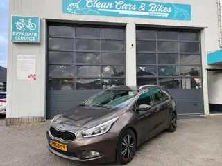 Kia cee'd Sportswagon TREKHAAK 1.6 GDI Comfort Pack