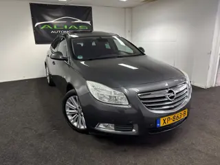 Opel Insignia Sports Tourer 2.0 T Edition 4x4 - Carplay - PANO -APK 2027