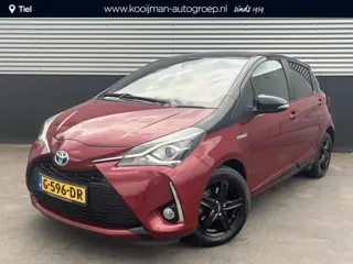 Toyota Yaris 1.5 Hybrid Bi-Tone Navigatie, Achteruitrijcamera, Privacy glass, LMV, Climate control, 