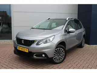 Peugeot 2008 1.2 PureTech 110pk Blue Lion Airco Navi Carplay Panoramadak Trekhaak Dealer onderhouden