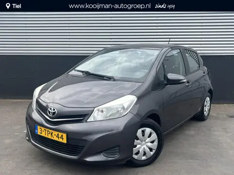 Toyota Yaris 1.0 VVT-i Now Airco, 5-deurs, 1e eign. NL-auto, metallic lak, Centrale deurvergrendelin