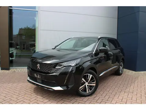 Peugeot 5008 1.2 PureTech 130pk Allure Pack 7-zits Airco Navi Camera Carplay 46.426km