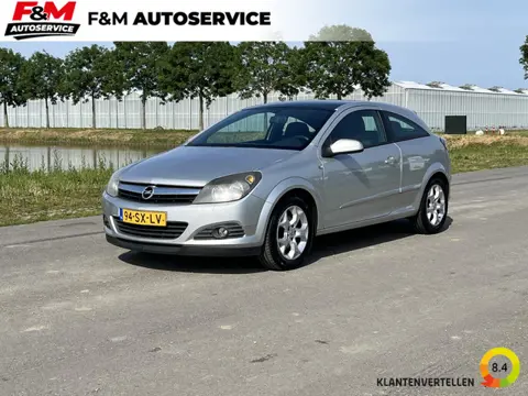 Opel Astra GTC 1.6 Sport Airco, cruise, radio