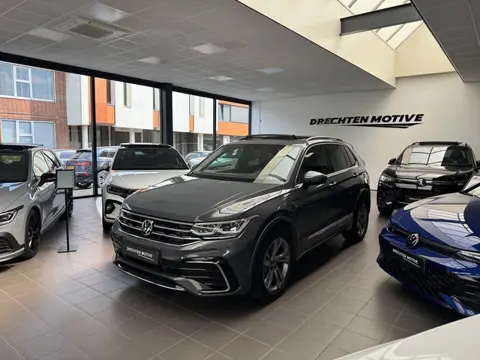 Volkswagen Tiguan 1.4 TSI eHybrid R-Line / Pano / 360 / keyless /