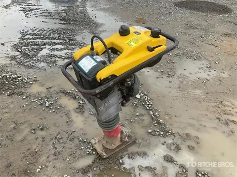 WACKER NEUSON BS50-2 (bj 2020)