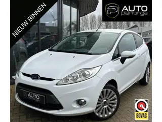 Ford Fiesta 1.25 Titanium 82PK | Lederen Bekleding | Stoelverwarming | Parkeersensoren | Climate Con