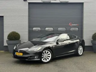 Tesla Model S 75D Base | Plaid Stuur | Auto Pilot | Panoramadak | Camera | Stoelverwarming |