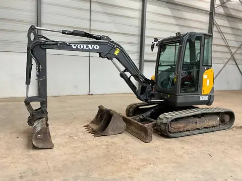 Volvo ECR 50 D (bj 2017)