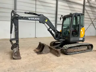 Volvo ECR 50 D (bj 2017)
