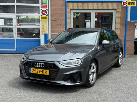 Audi A4 Avant 35 TFSI S edition | Parkeersensoren V+A+camera | stoelverw. | Apple CarPlay/Android Au
