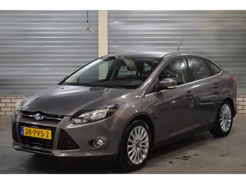 Ford Focus 1.6 TI-VCT First Edition + Climate Control|Cruise Control|Stoelverwarming|